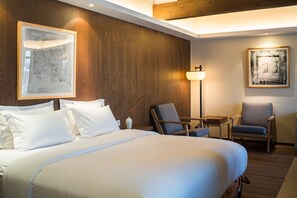 Deluxe-Doppelzimmer | Schreibtisch, Verdunkelungsvorhänge, schallisolierte Zimmer