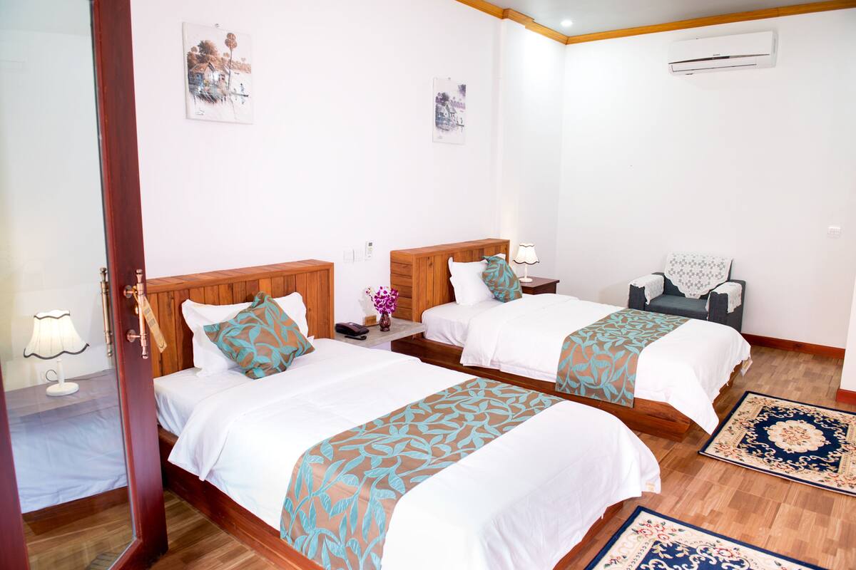 Deluxe Twin Room, Terrace (Free Pickup) | Minibar, in-room safe, desk, blackout drapes