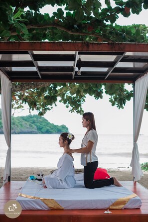 Massage - Pak Nam Resort (La-ngu)