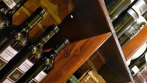 Bar (on property) - Hotel Borgo Antico (Fehmarn)
