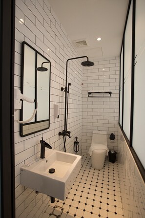 Bathroom - The Southern Boutique Hotel (George Town)