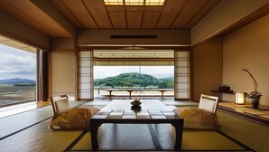 트래디셔널룸 (Deluxe, Japanese Style, 16 tatami)
