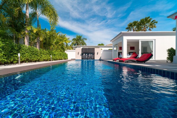 Outdoor pool - Luxury Pool Villa 54 (Pattaya)
