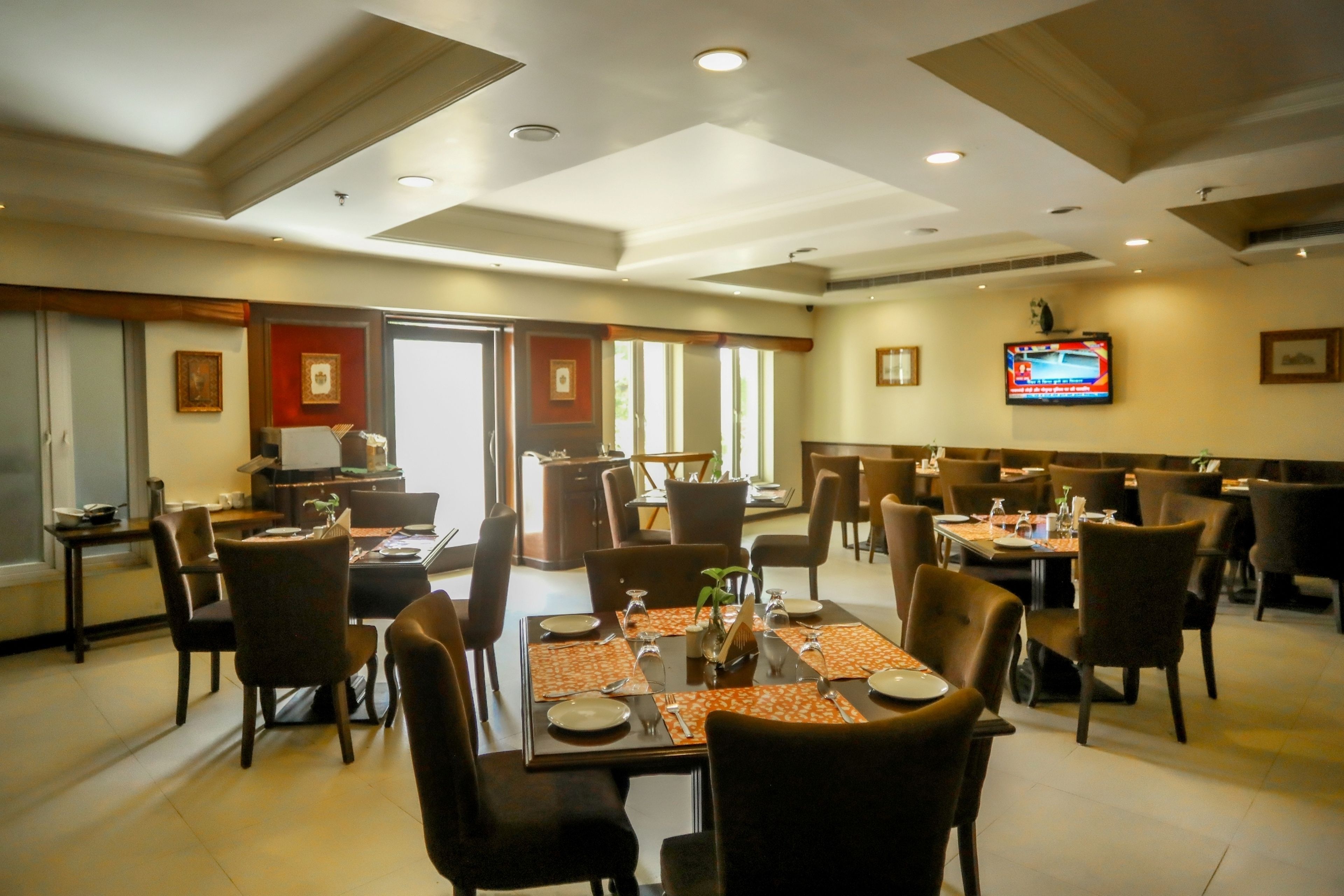 Päivittäinen mannermainen aamiainen maksusta