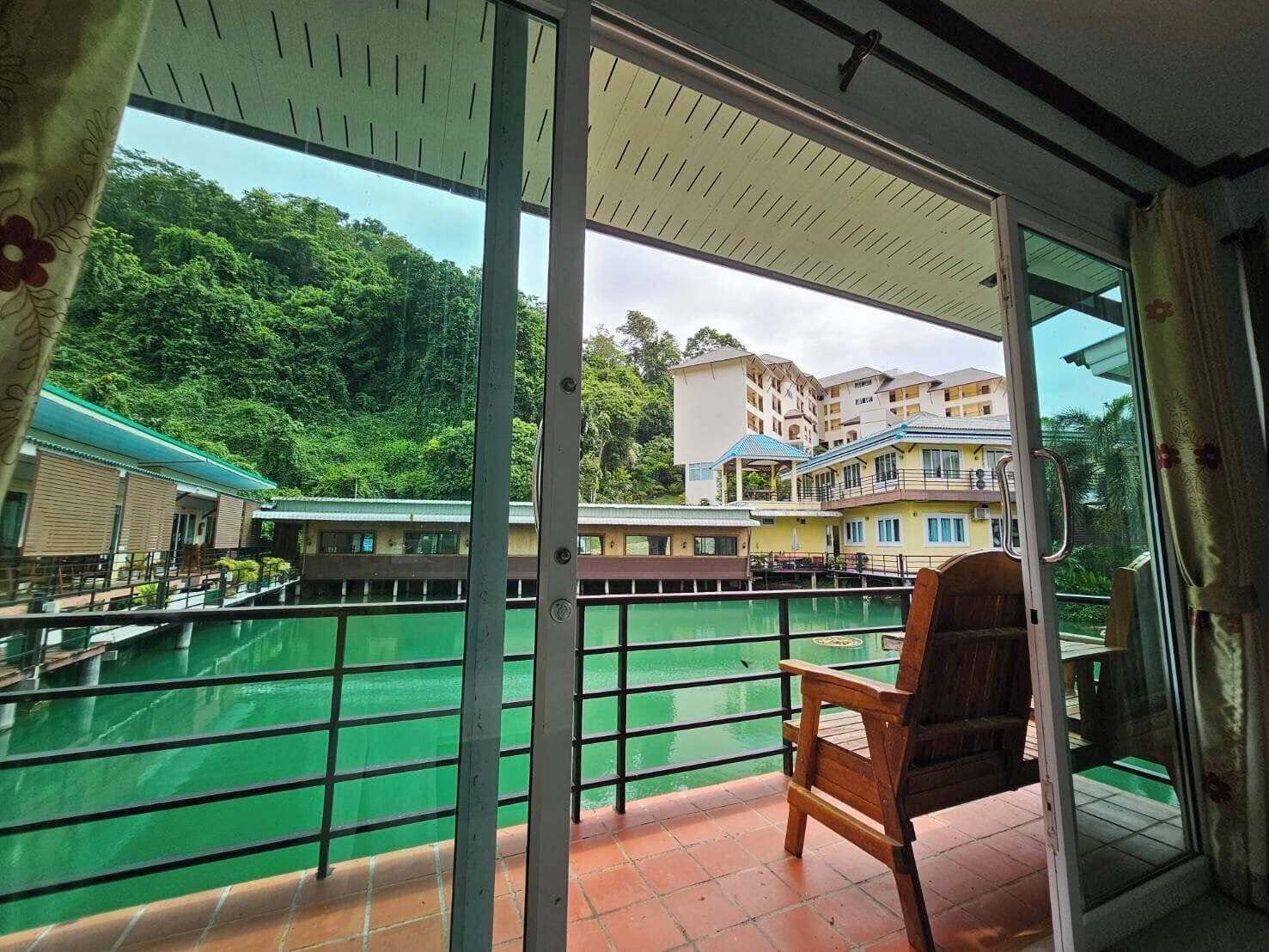 VIP Double Resident | Pemandangan balkoni