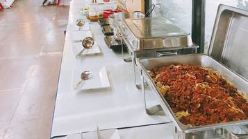 Daily buffet breakfast (THB 100 per person)