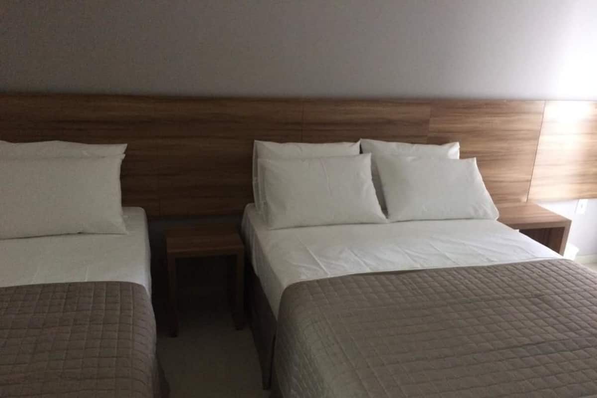 Minibar, desk, free WiFi, bed sheets