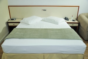 Double Room | Desk, blackout drapes, free WiFi - Interplaza Hotel (Sorocaba)