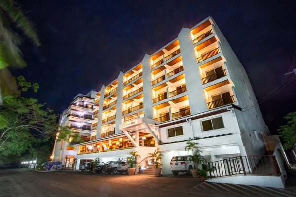 Front of property - evening/night