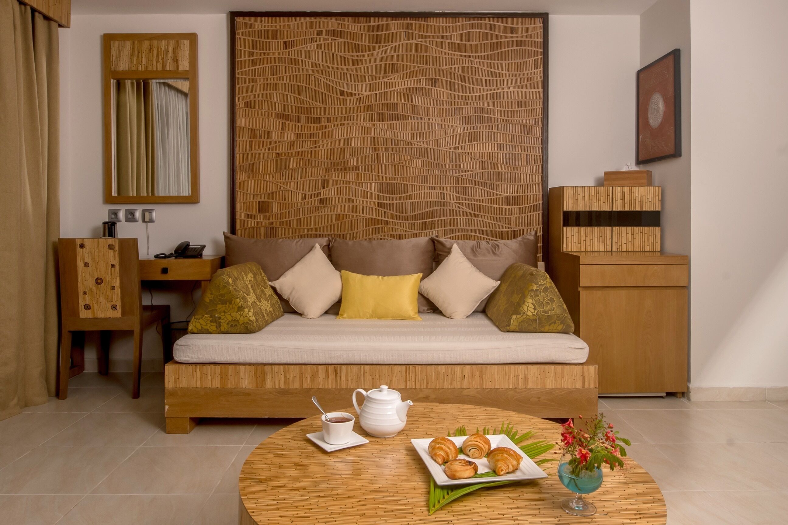 presidential suite | minibar, in-room safe, desk, blackout curtains