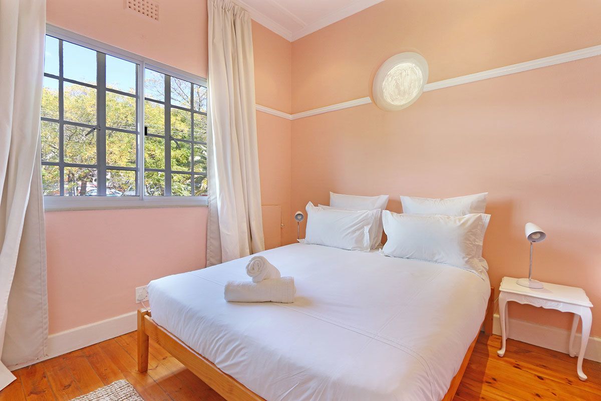 Comfort-Apartment, 2 Schlafzimmer, Bergblick | 2 Schlafzimmer, Verdunkelungsvorhänge, Bügeleisen/Bügelbrett, Babybetten
