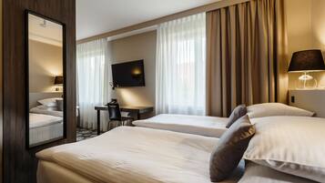 Superior Twin Room | Soundproofing, cots/infant beds, free WiFi, bed sheets