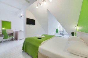 Junior Suite | Iron/ironing board, free WiFi, bed sheets - Minima Kuzminki (Moscow)