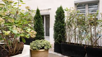 Suite Le Seze | Terraza o patio