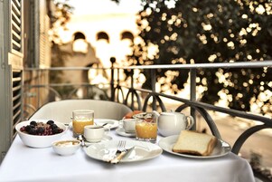 Servicio de habitaciones - Comidas