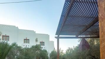 Superior Double or Twin Room, 1 Double or 2 Twin Beds, Garden Area | Garden view