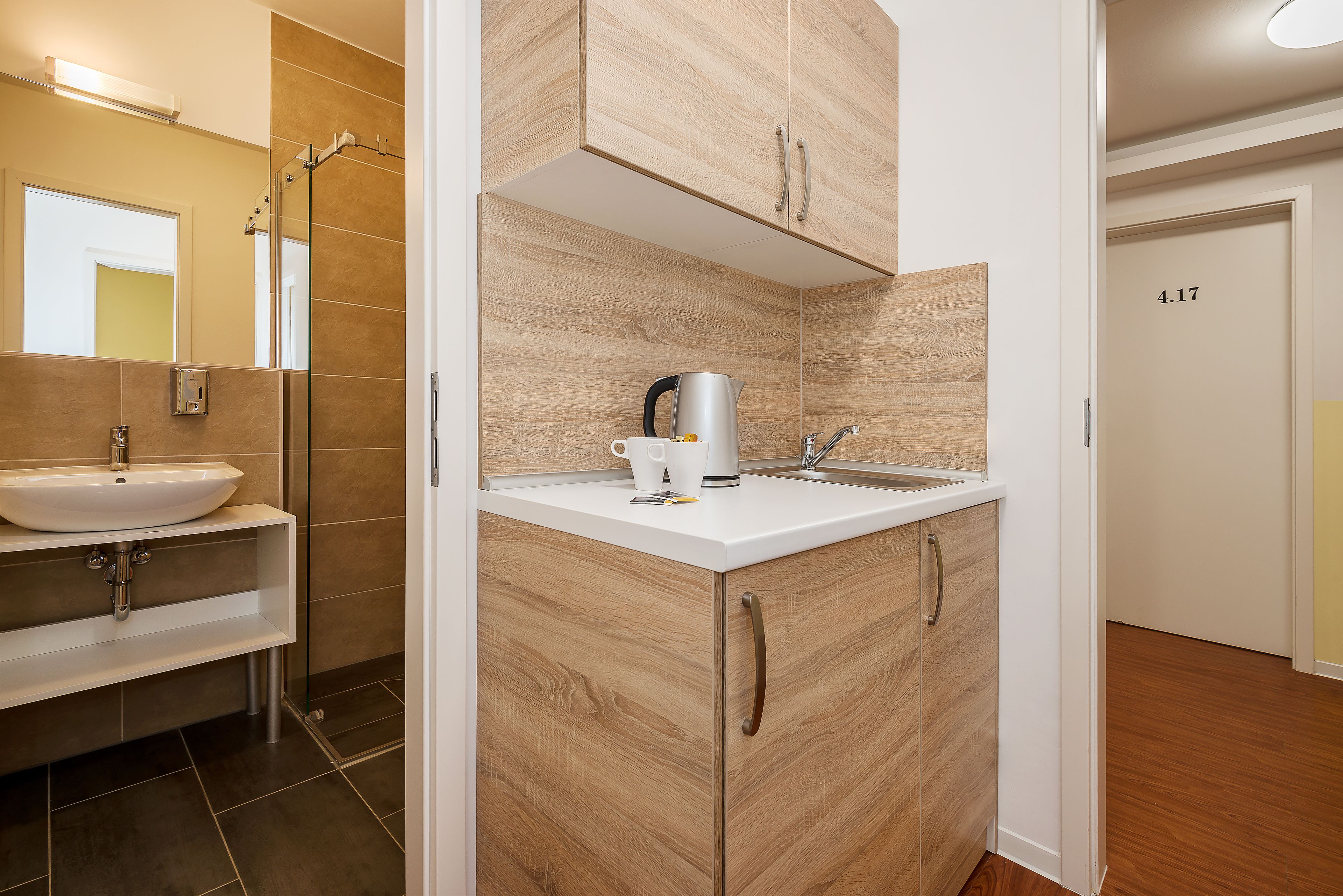 fridge, microwave, coffee/tea maker, electric kettle