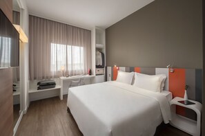 Minibar, caja de seguridad en la habitación y cortinas blackout 