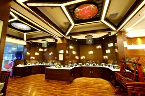 Dagelijks continentaal ontbijt inbegrepen