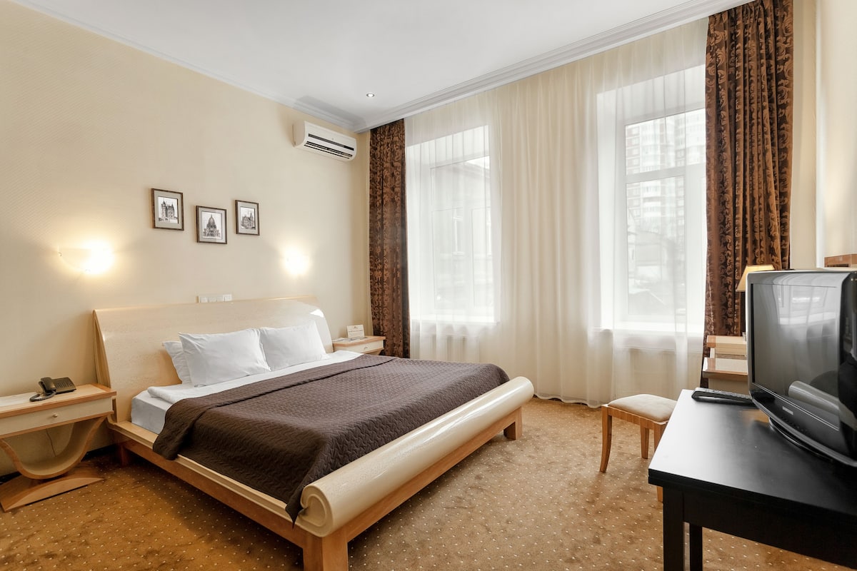 Comfort Double or Twin Room