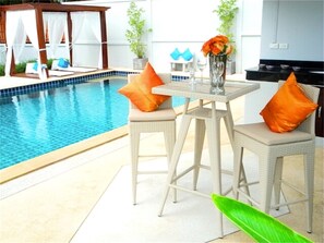 Outdoor pool - Green Leaf Nai Harn 3 bedrooms Villa (Rawai)