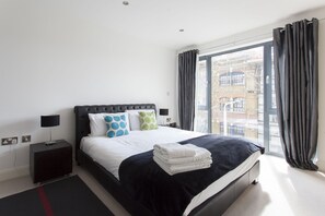 Classic Apartment, 1 Bedroom, City View | 1 bedroom, cribs/infant beds, rollaway beds, free WiFi - London Bridge Serviced Apartments by MySquare (London)