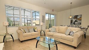 Unclassified image, 2 of 23, button - 4 bed townhouse with splash pool 3171 (Kissimmee)