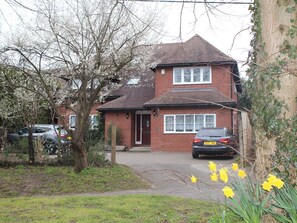 Exterior - Oxfordbnb (Oxford)