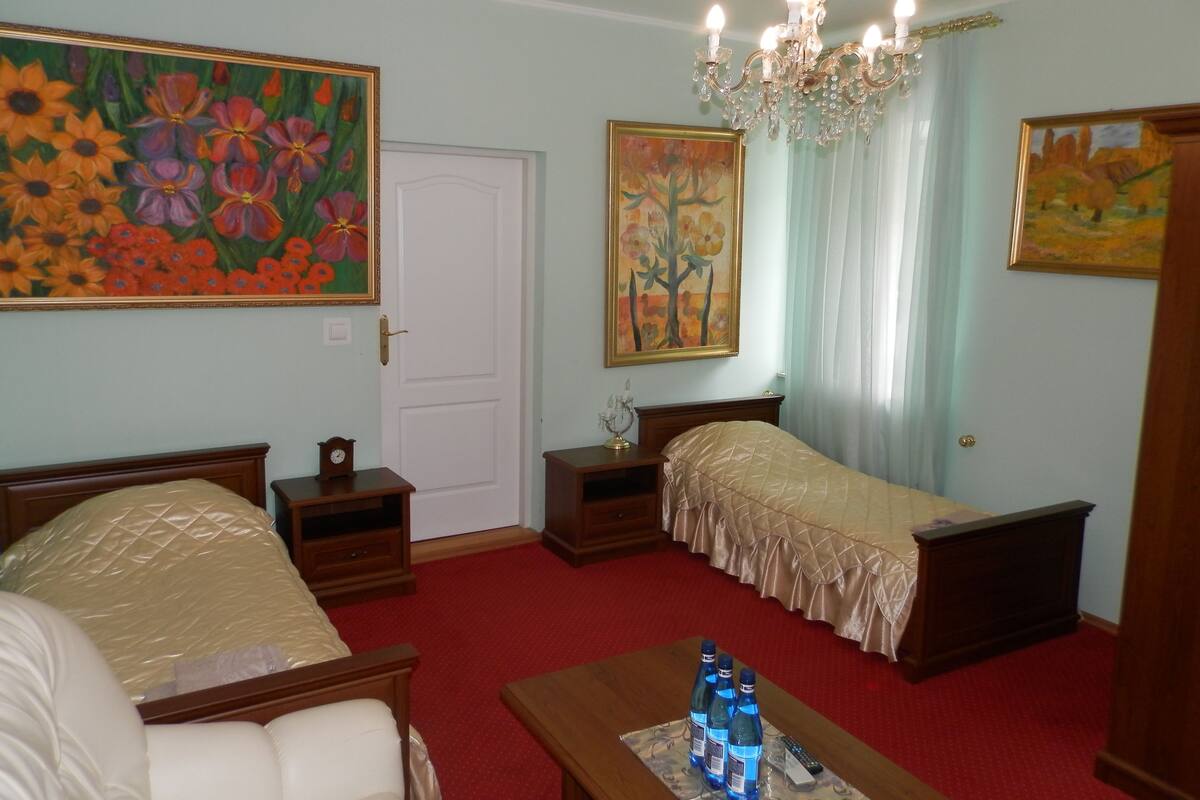 In-room safe, desk, iron/ironing board, free cots/infant beds