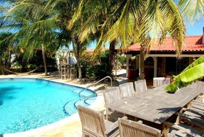 Outdoor dining - Paradera Paradise (Paradera)