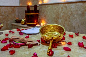 土耳其浴、身体护理、深层组织按摩、运动按摩、体膜护理、身体磨砂