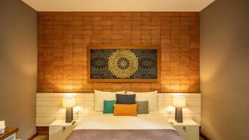 Minibar, cortinas blackout, wifi gratis y ropa de cama