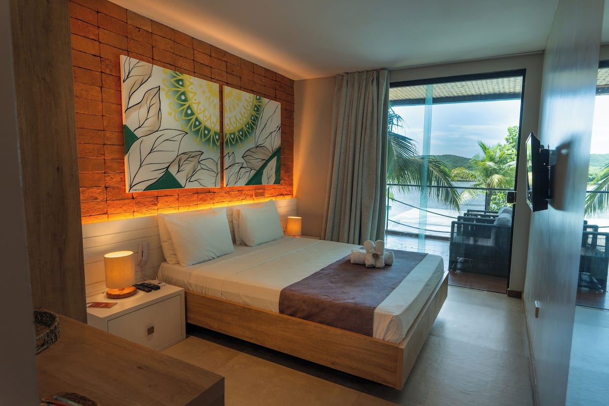 Superior Double Room, Canal View