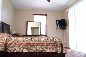 5 habitaciones, tabla de planchar con plancha y wifi gratis