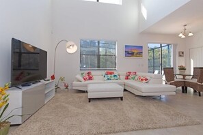 House, 6 Bedrooms, Private Pool | Living room | Flat-screen TV - 6 bed House with Gameroom in Garage (Kissimmee)