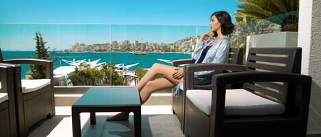 Deluxe Double Room, Sea View | Balcony