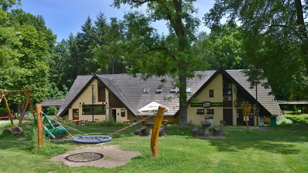 Property grounds - Penzion a restaurace Pintovka (Tabor)