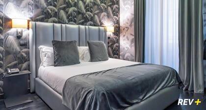 Via Veneto Suites