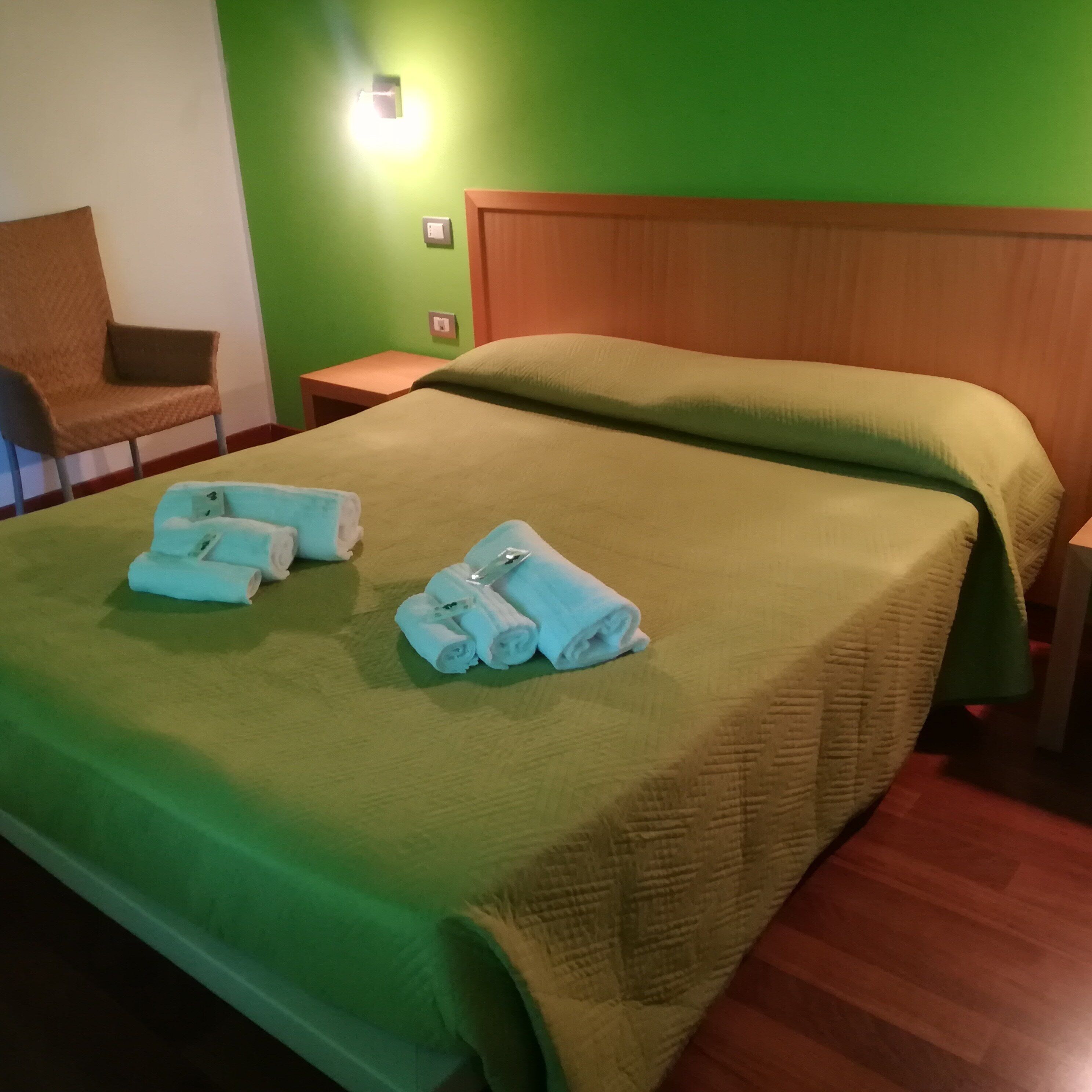 1 bedroom, minibar, in-room safe, desk