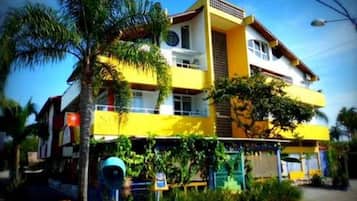 Fachada da propriedade