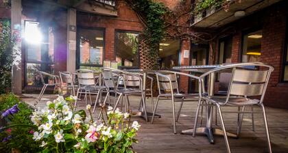 LSE Rosebery Hall - Campus Accommodation