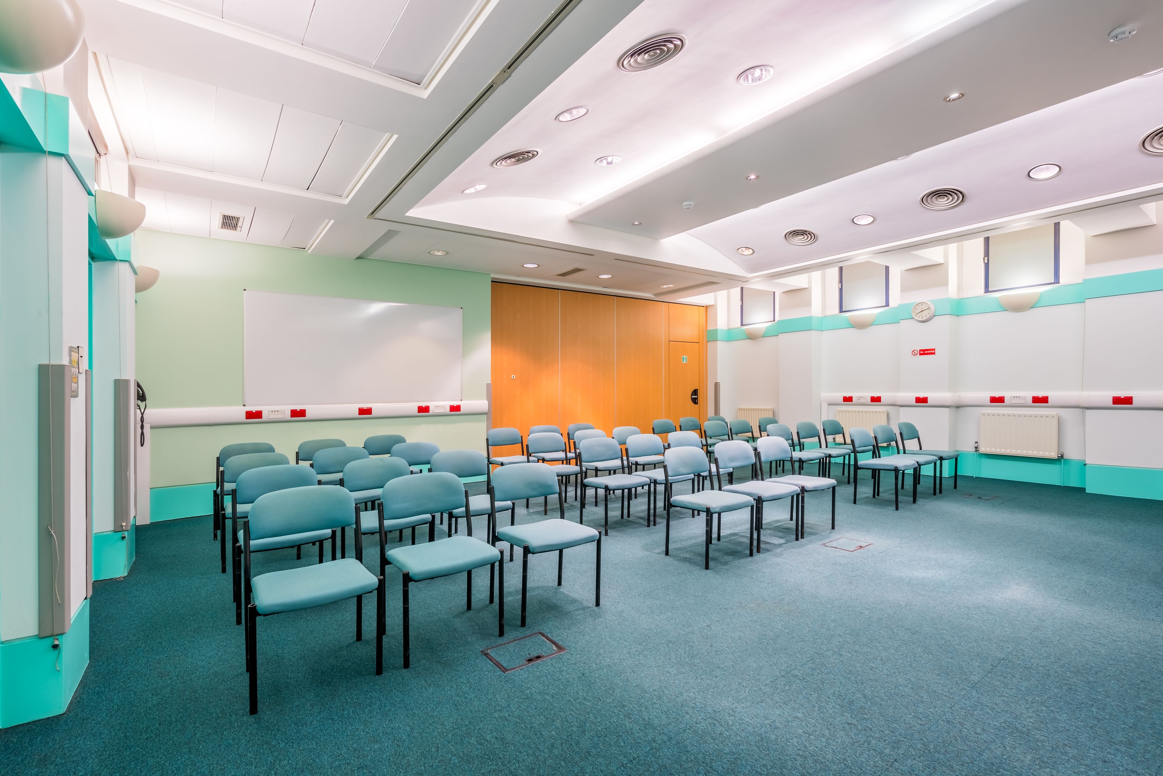 Photo - LSE Rosebery Hall