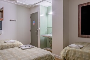 Standard Triple Room, 3 Single Beds, Shared Bathroom - LSE Rosebery Hall - Campus Accommodation (London)