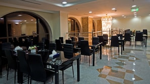 Dining - Diyar Al Hoda (Madinah)