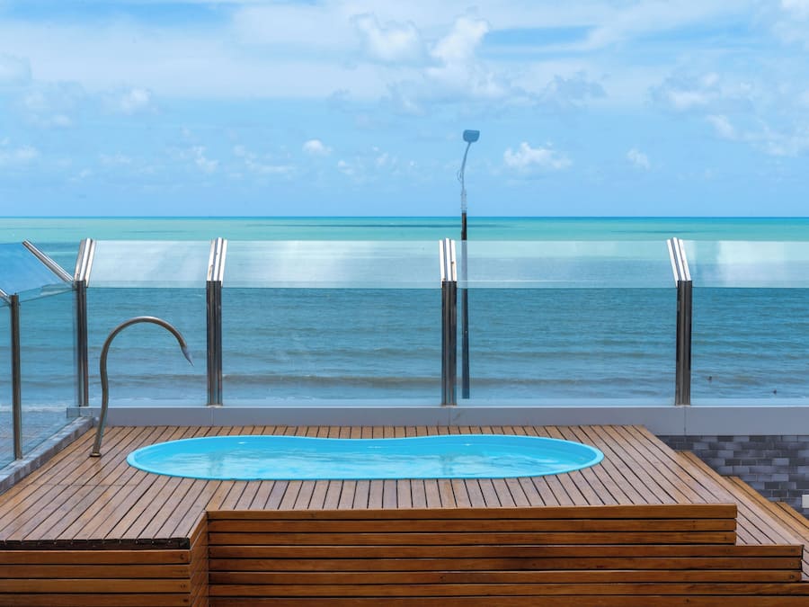 高级顶层房, 3 间卧室, 海洋景观 | 起居区 | 平板电视