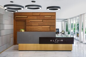 Reception - The Altair Hotel Bay Harbor (Bay Harbor Islands)