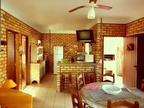 Comfort Bungalow, 2 Bedrooms | Living area | LCD TV - Recanto dos Bambus (Florianópolis)