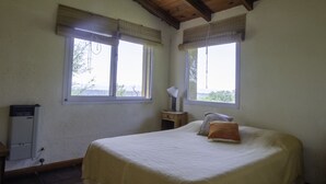 Ảnh chưa phân loại, 4 trong số 51 ảnh, nút
