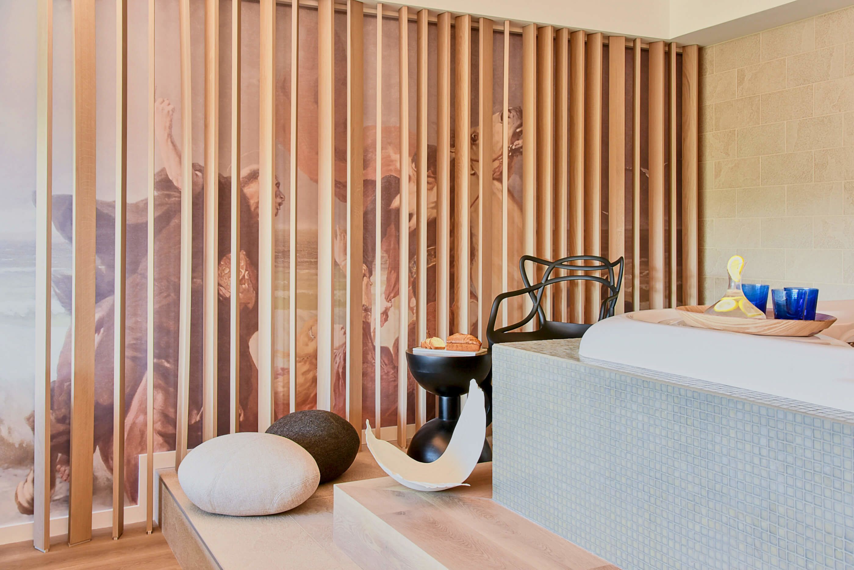 Sauna, hot tub, steam room