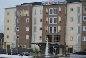 Front of property - De Edge Hotel (Port Harcourt)
